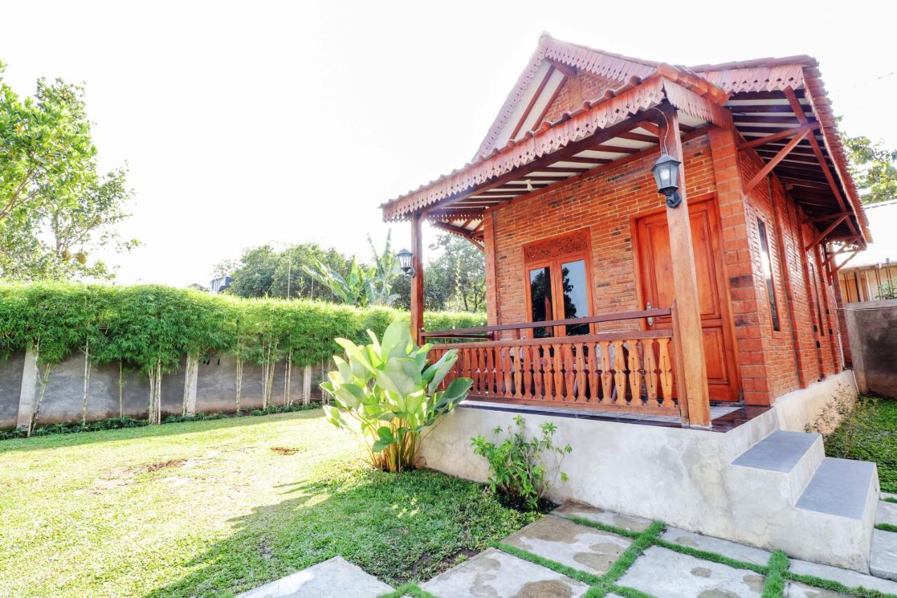 Omah Teras Bata Guesthouse Jogjacarta Exterior foto